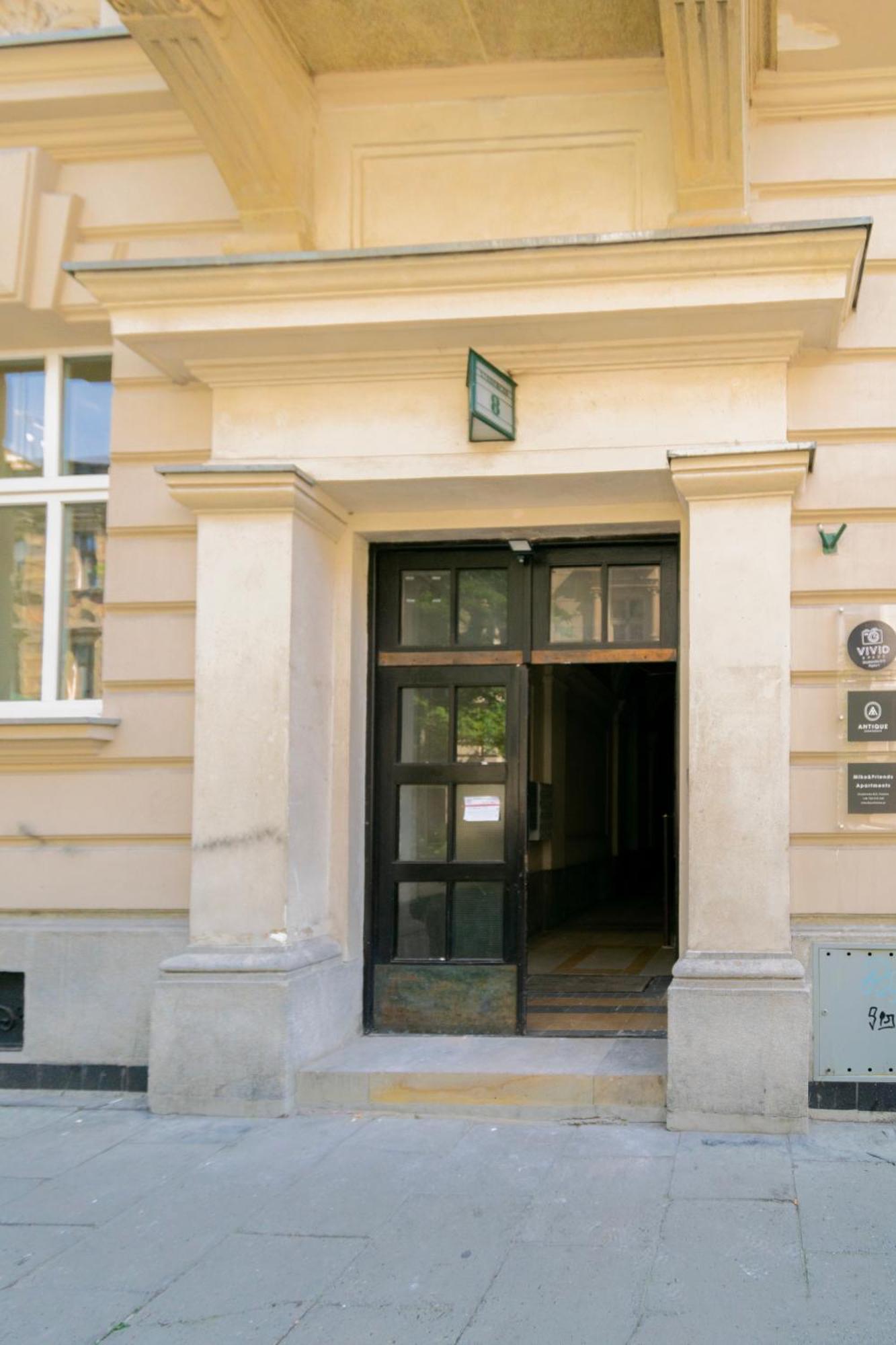 Apartments Studencka Street, Next To Planty Park Krakow Luaran gambar